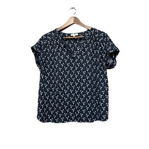 LOFT Outlet Blouse Women Large Navy Blue Excellent Floral Geometric V-Neck Top